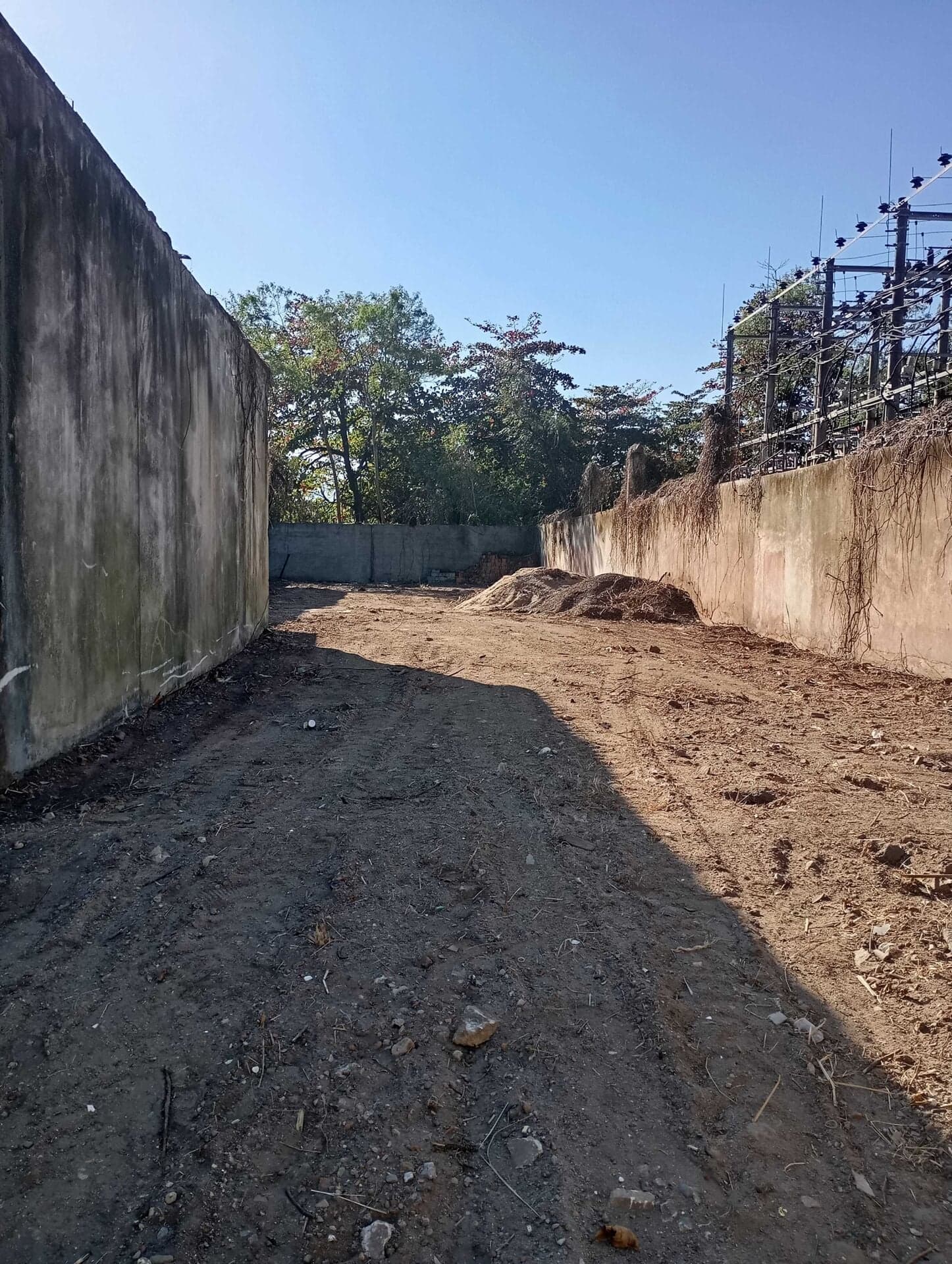 Lote/Terreno em Rio de Janeiro - Campo Grande