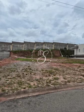 Terreno À venda Condomínio Bella Vittá - Jardim Celeste/Corrupira