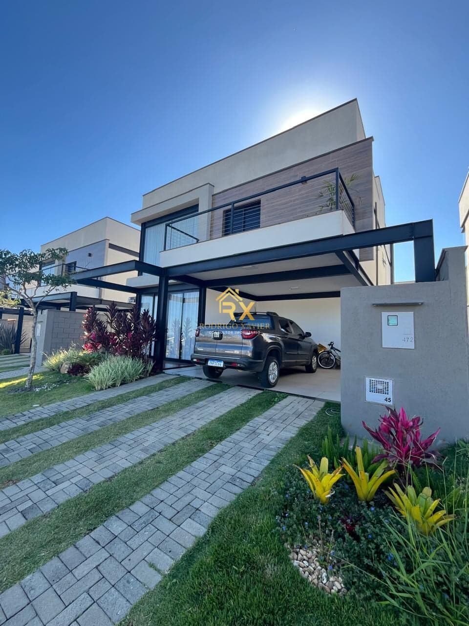 CASA EM CONDOMÍNIO COM 3 SUÍTES, EXCLUSIVO – POÇOS DE CALDAS