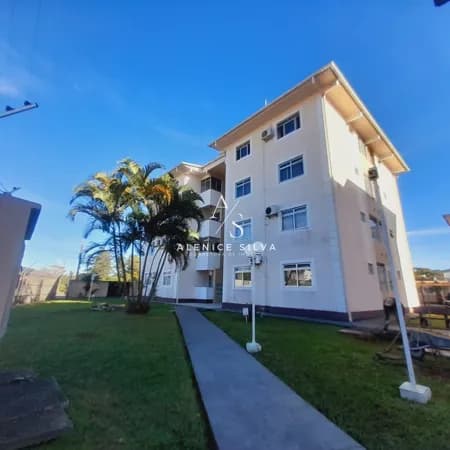 Apartamento 02 dormitórios em Areias, São José/SC