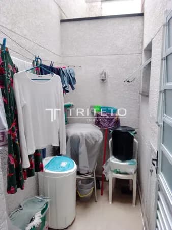 Apartamento aconchegante de 2 dormitórios com elevador