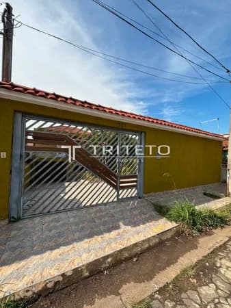 Casa Espaçosa na Vila Constança - 250m² de Terreno, 8 Vagas e Acesso Duplo!