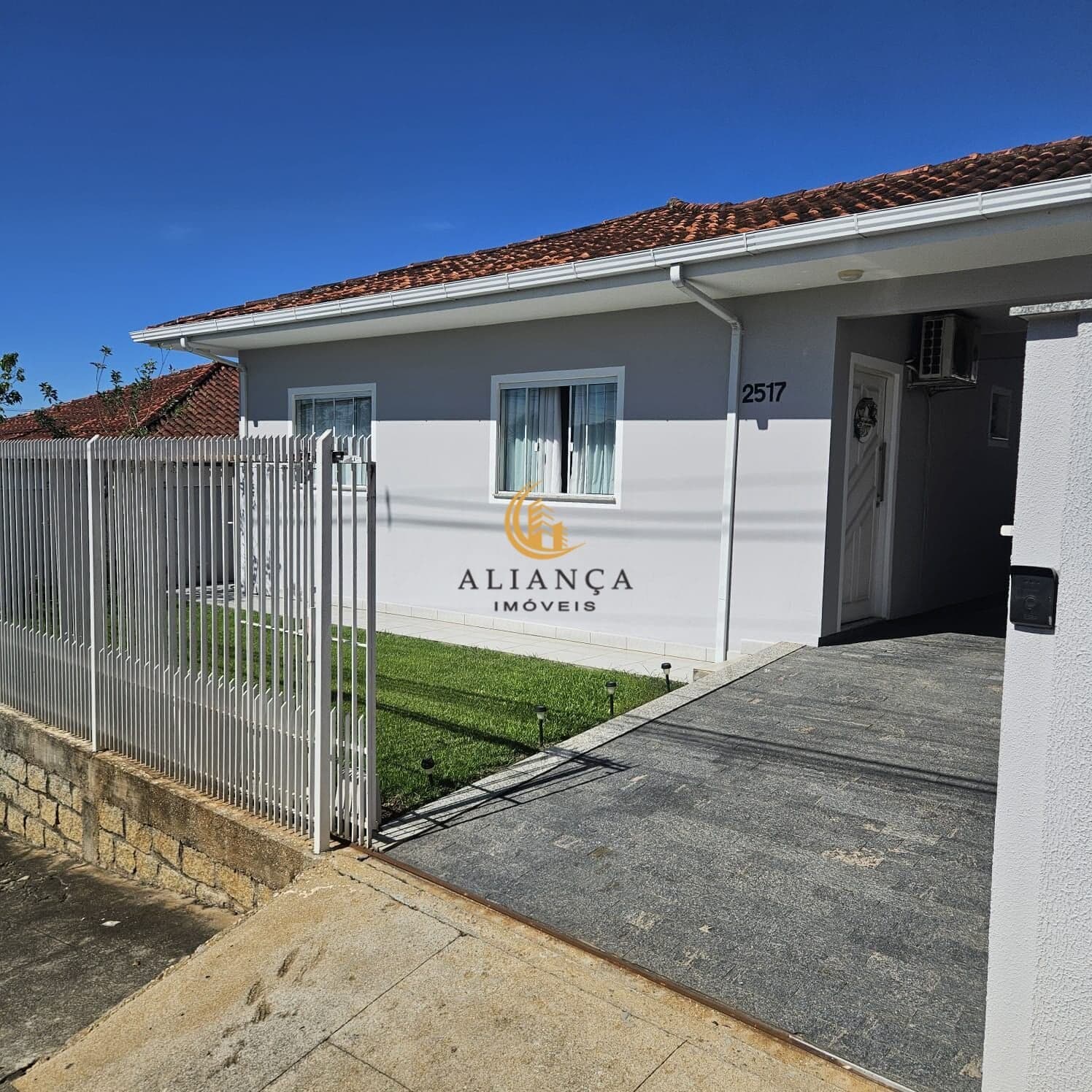 Casa em Real Parque, São José/SC