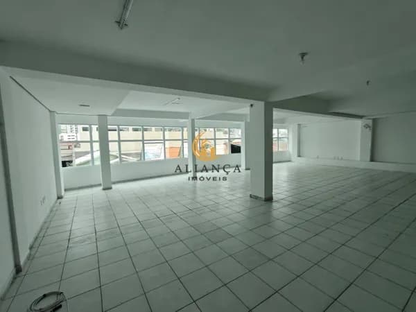 Loja em Kobrasol, São José/SC