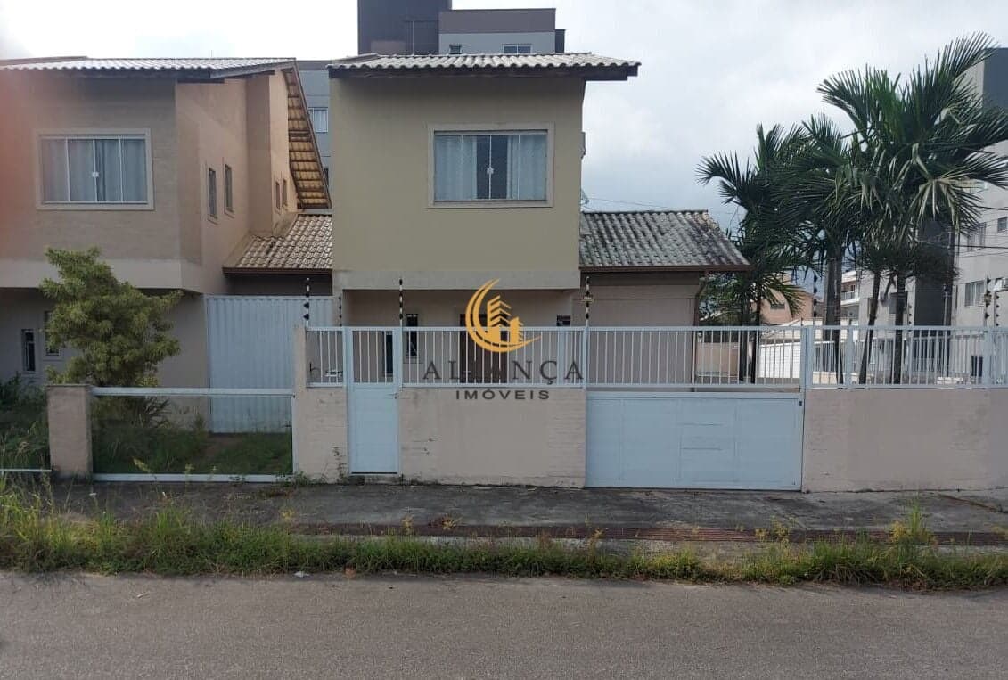 Sobrado em Nova Palhoça, Palhoça/SC