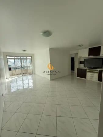 Apartamento em Campinas, São José/SC