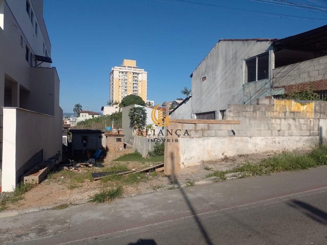 Terreno em Barreiros, São José/SC