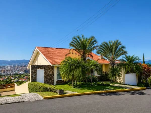 Casa em Bosque das Mansões, São José/SC