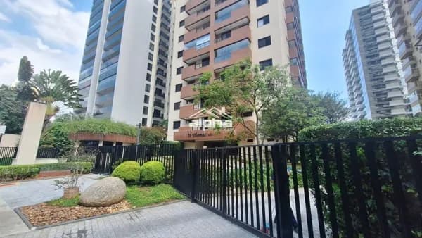 Apartamento em Alphaville, Barueri/SP