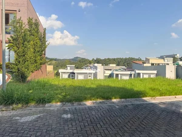 Lote/Terreno em Santana de Parnaíba - Tamboré
