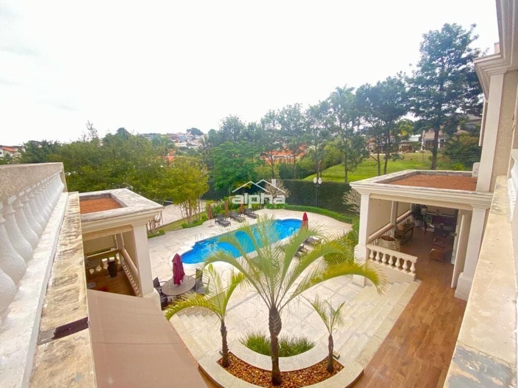 Casa de Condomínio em Santana de Parnaíba - Alphaville