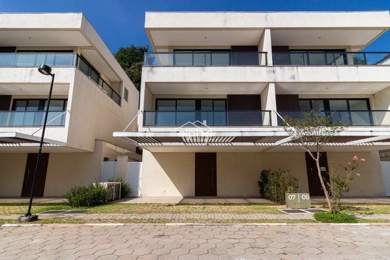 Casa em Condomínio em Alphaville, Santana de Parnaíba/SP
