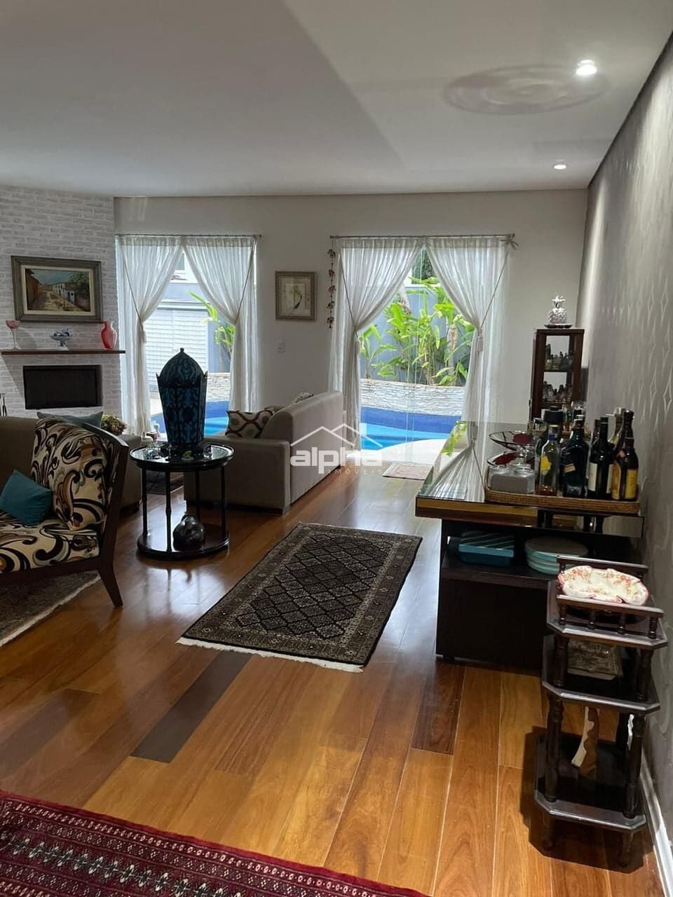 Casa de Condomínio em Santana de Parnaíba - Alphaville