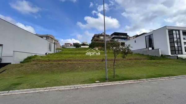 Lote/Terreno em Santana de Parnaíba - Alphaville