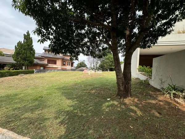 Lote/Terreno em Santana de Parnaíba - Tamboré
