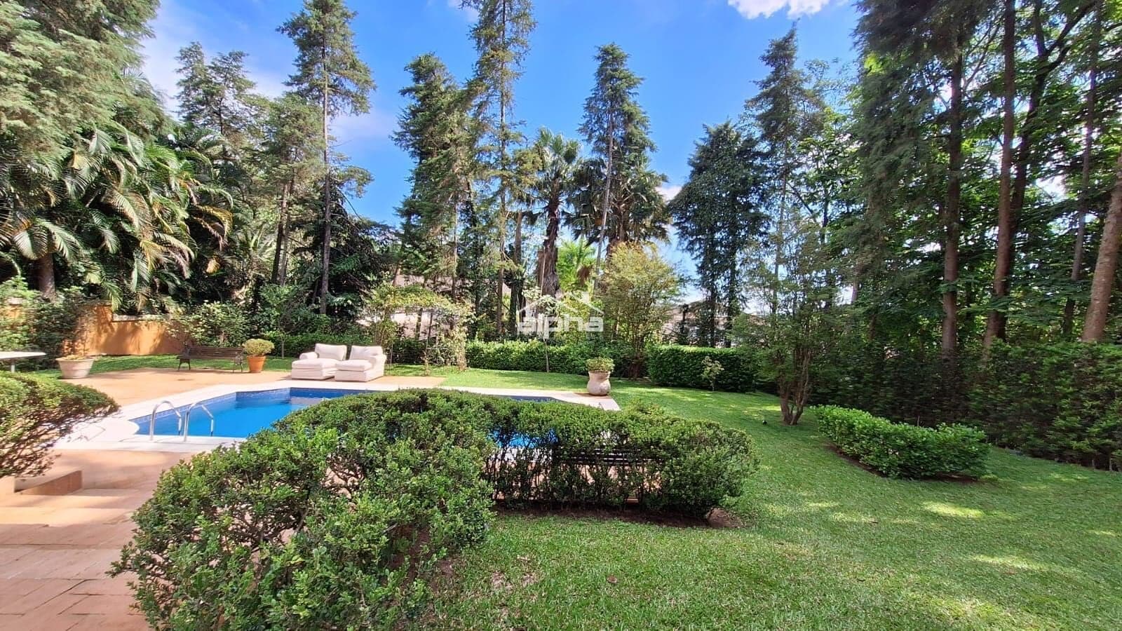 Casa de Condomínio em Barueri - Tamboré
