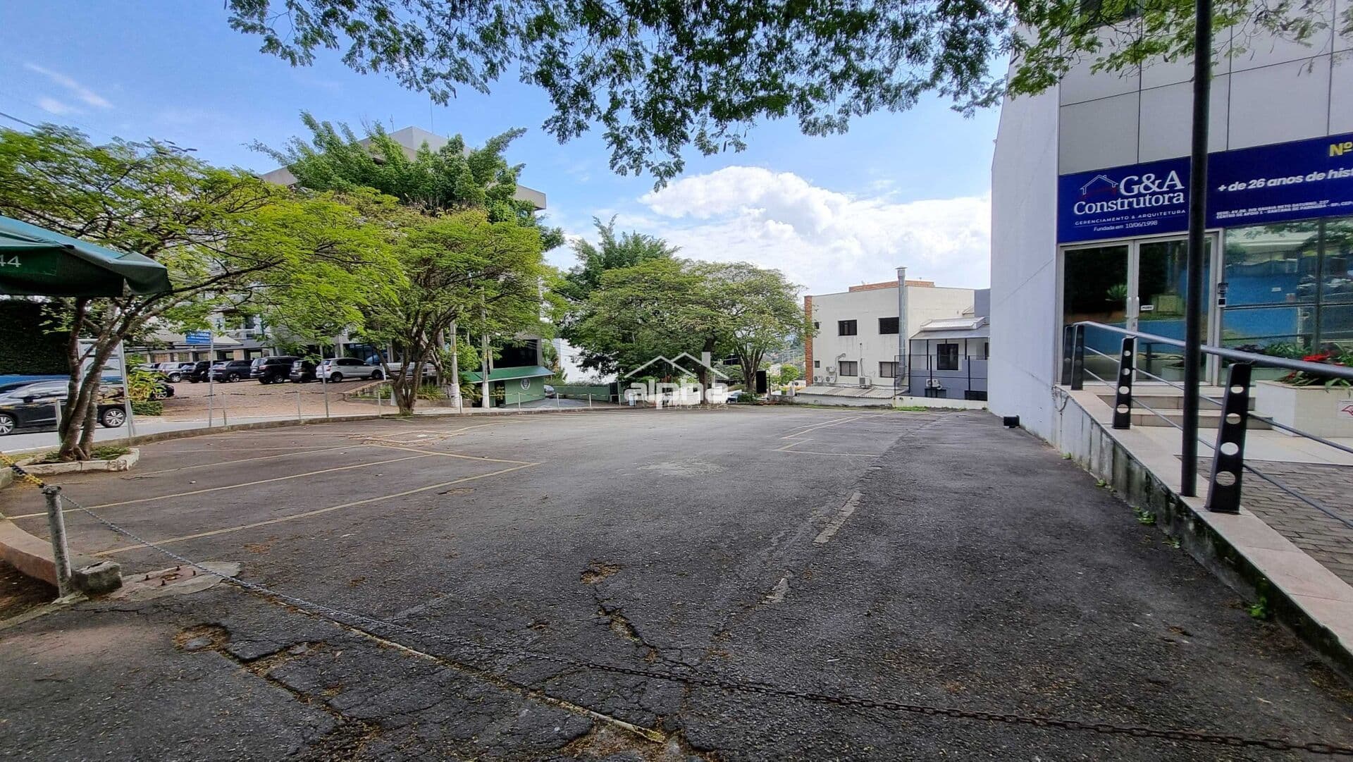 Lote/Terreno em Santana de Parnaíba - Alphaville