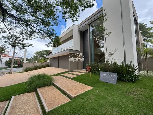 Casa de Condomínio em Barueri - Alphaville