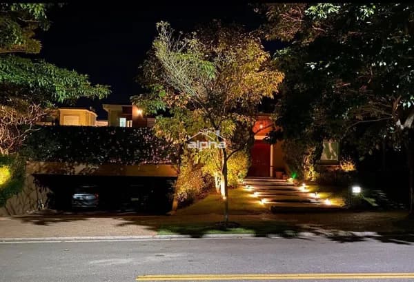 Casa de Condomínio em Santana de Parnaíba - Alphaville