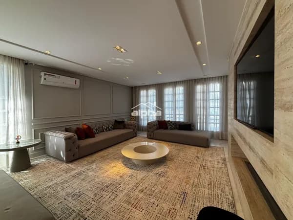 Casa de Condomínio em Barueri - Alphaville
