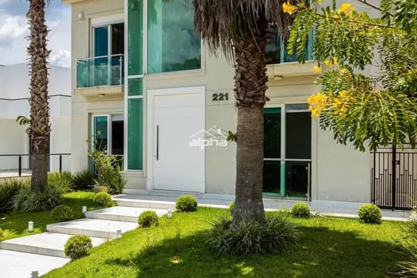 Casa em Condomínio em Alphaville, Santana de Parnaíba/SP