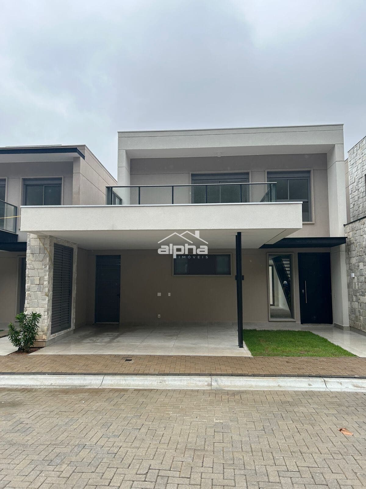 Casa de Condomínio em Santana de Parnaíba - Alphaville