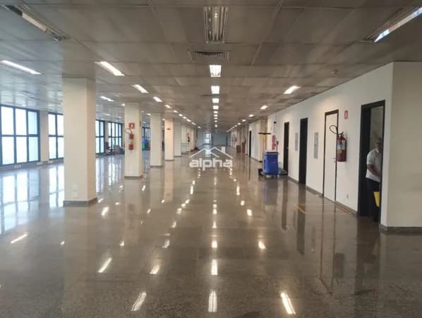 Prédio/Edifício Inteiro em Barueri - Tamboré