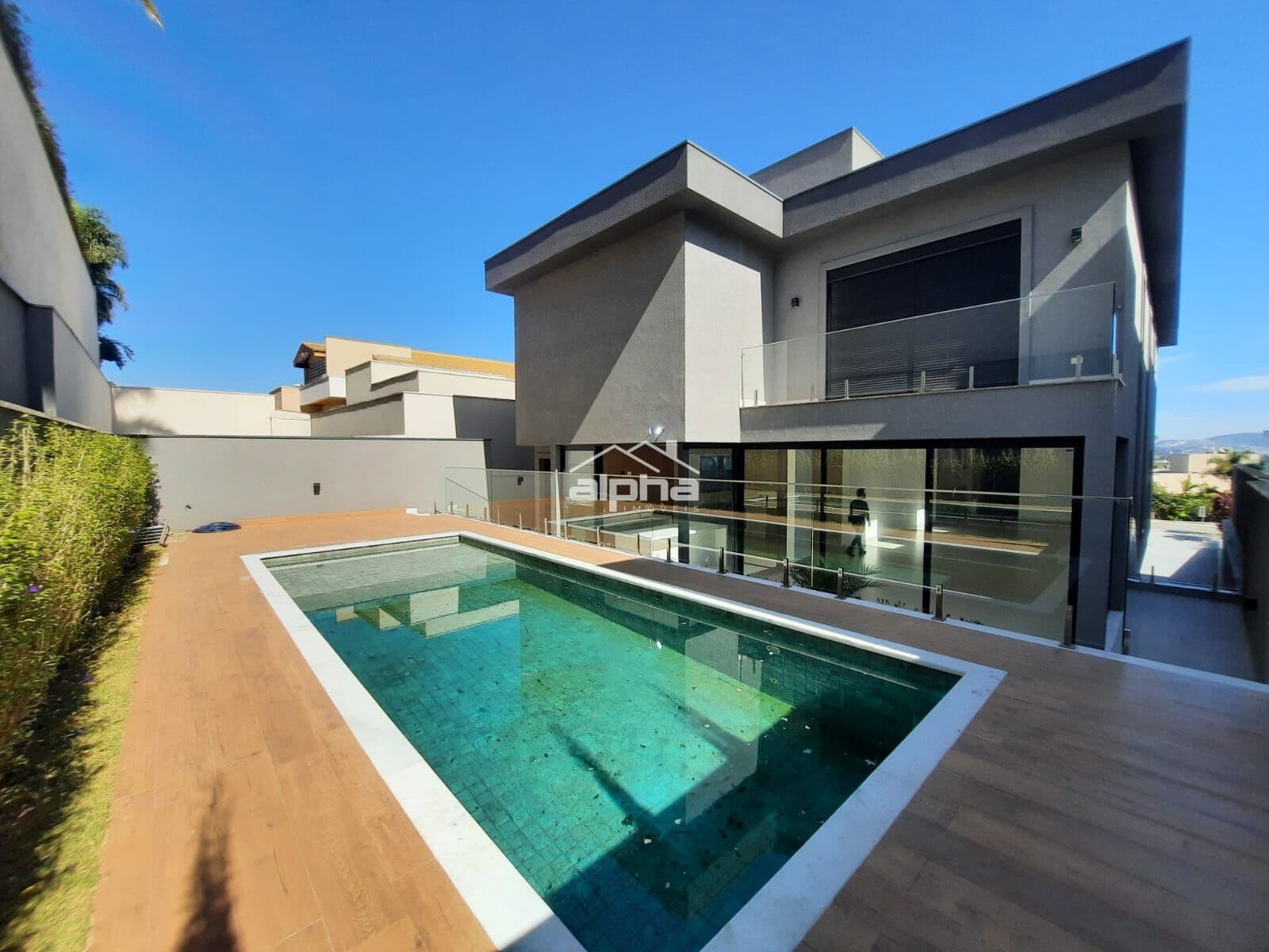 Excelente casa, muito bem localizada!