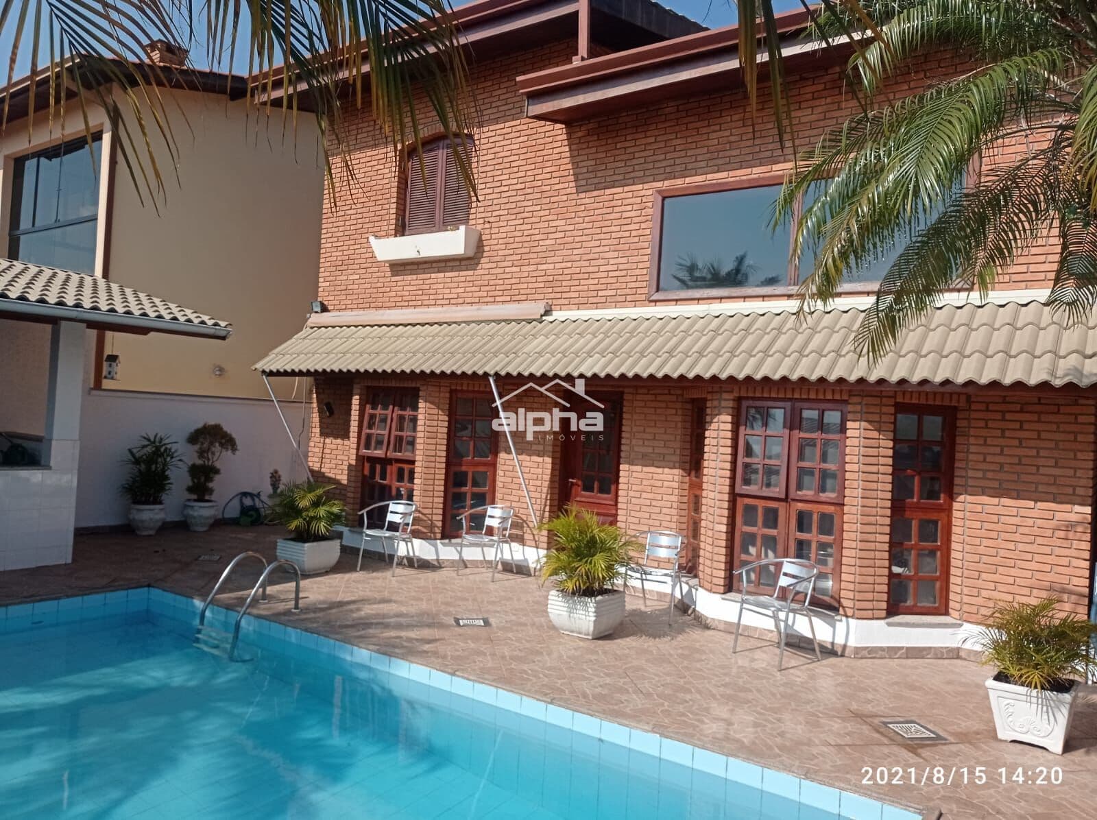 Casa de Condomínio em Santana de Parnaíba - Alphaville
