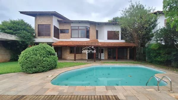 Casa de Condomínio em Santana de Parnaíba - Alphaville