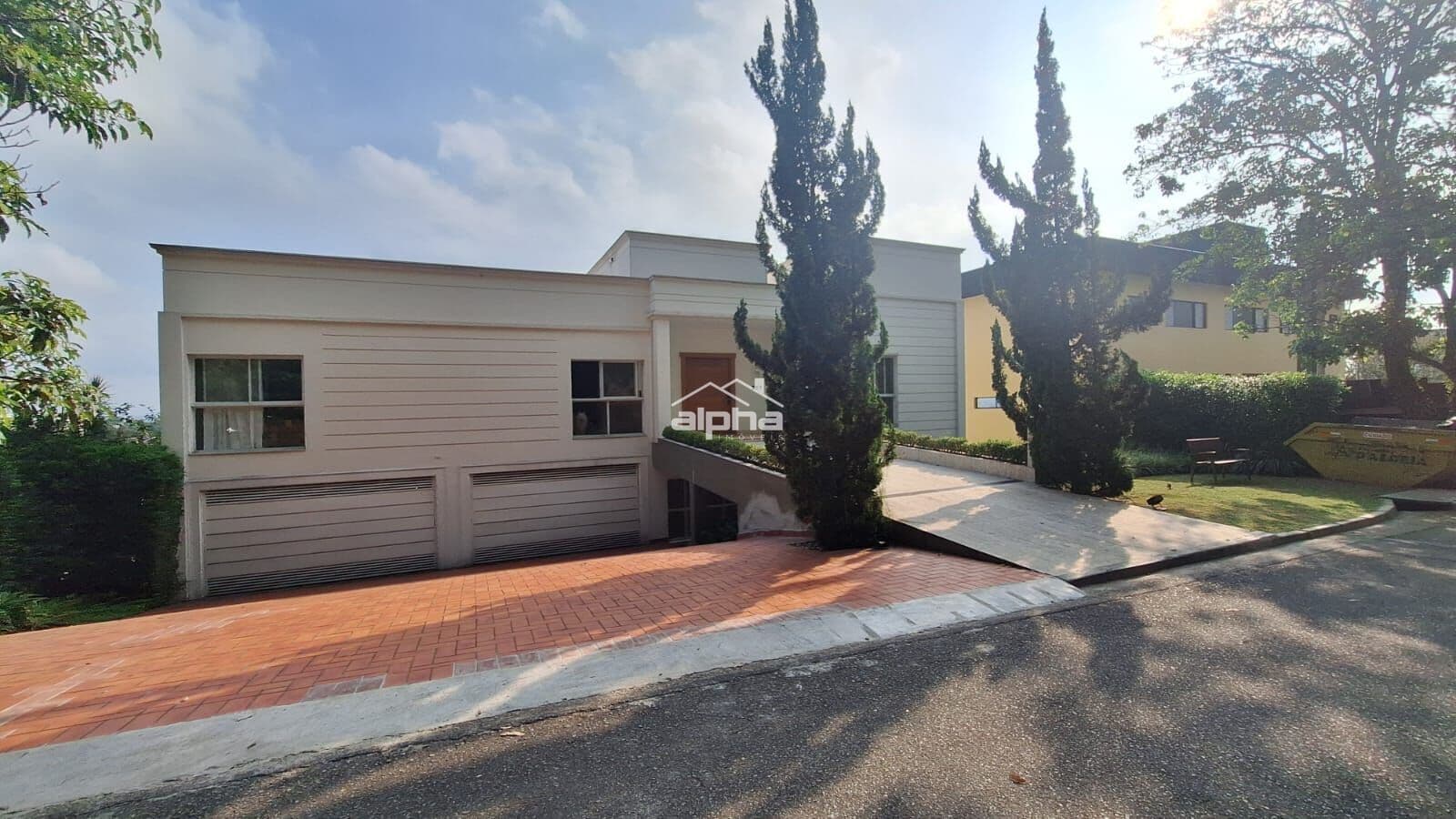 Casa de Condomínio em Barueri - Tamboré
