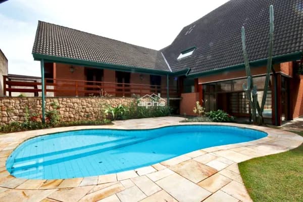 Casa de Condomínio em Santana de Parnaíba - Alphaville