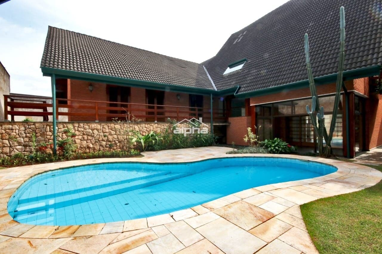 Casa de Condomínio em Santana de Parnaíba - Alphaville