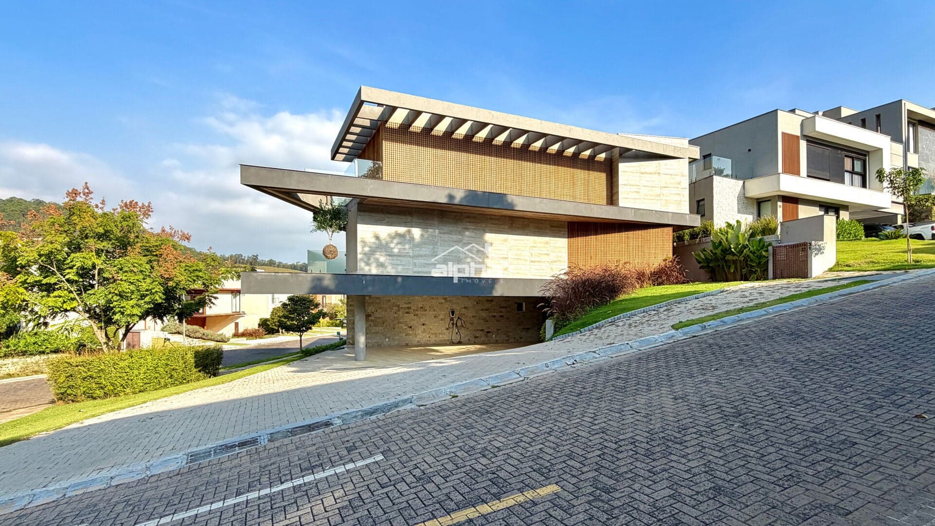 Tamboré 11 - maravilhoso projeto do arquiteto Rodrigo Latorre