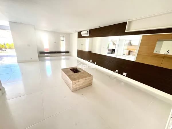 Casa de Condomínio em Santana de Parnaíba - Tamboré