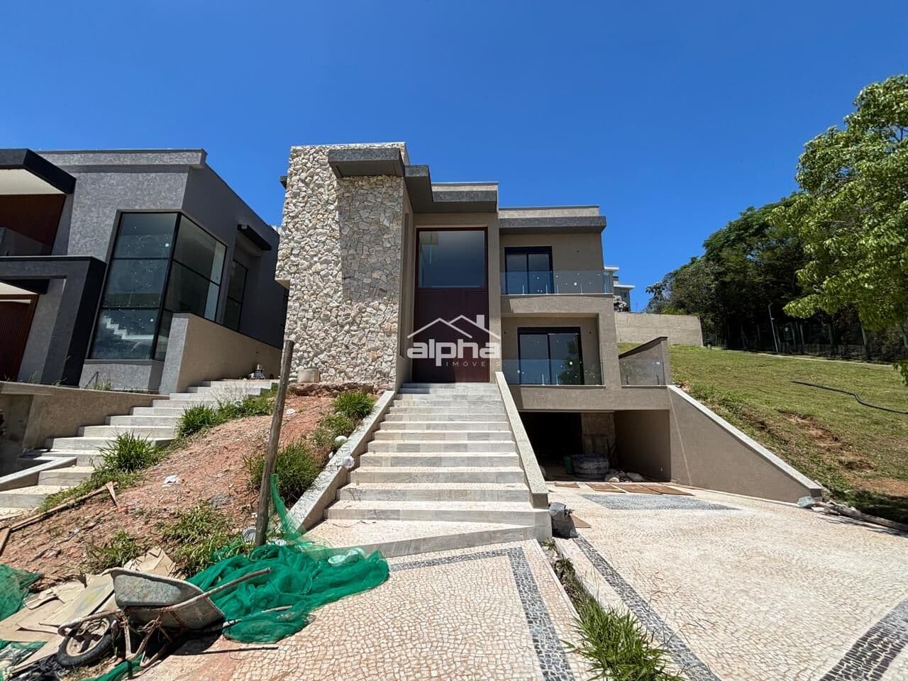 Casa de Condomínio em Santana de Parnaíba - Alphaville