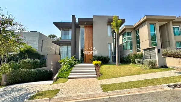 Tamboré 10 - totalmente mobiliada e decorada!