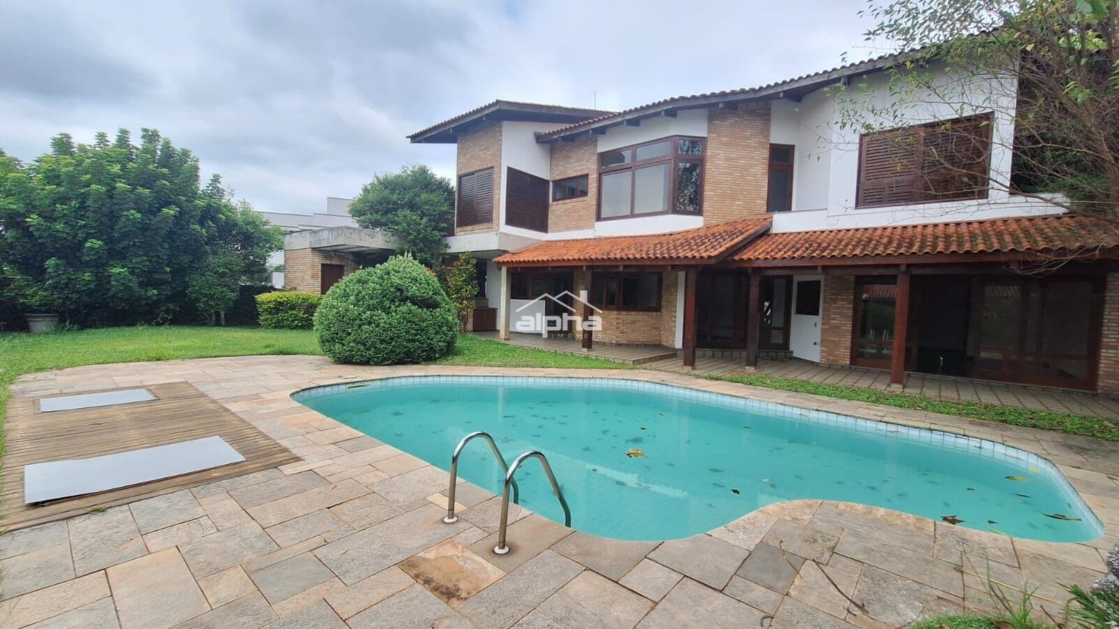 Casa de Condomínio em Santana de Parnaíba - Alphaville