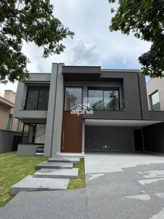 Casa de Condomínio em Santana de Parnaíba - Alphaville