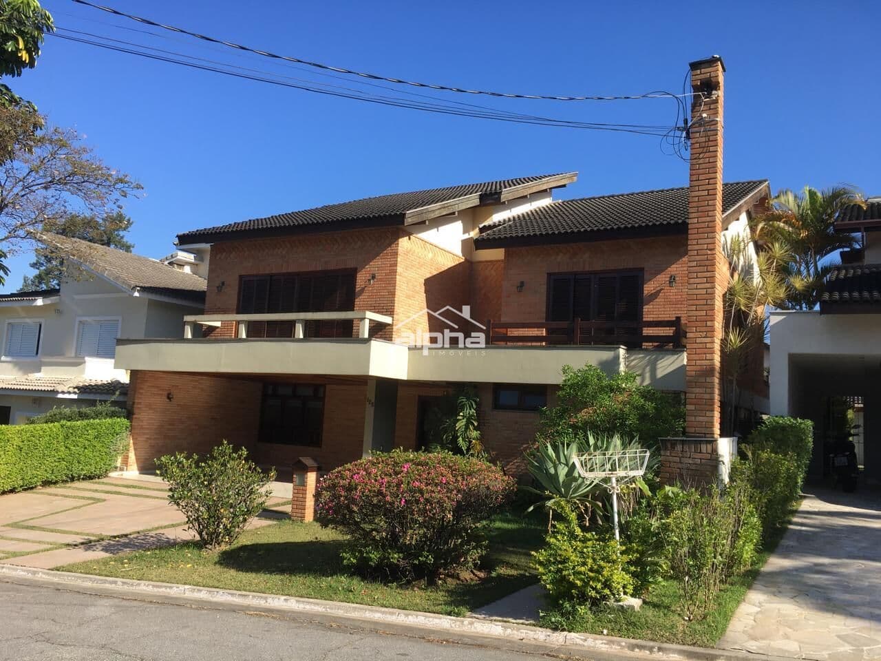 Casa de Condomínio em Santana de Parnaíba - Alphaville