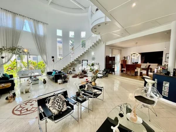 Casa de Condomínio em Barueri - Residencial Tamboré