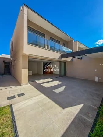 Casa de Condomínio em Santana de Parnaíba - Alphaville