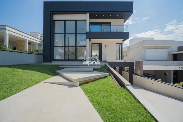 Casa de Condomínio em Jandira - Jardim do Golf I