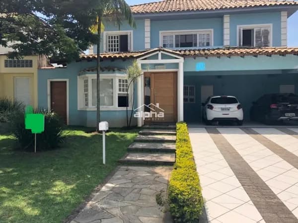 Linda casa, pronta para morar!