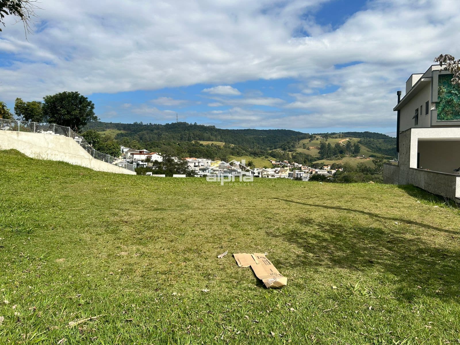 Lote/Terreno em Santana de Parnaíba - Alphaville