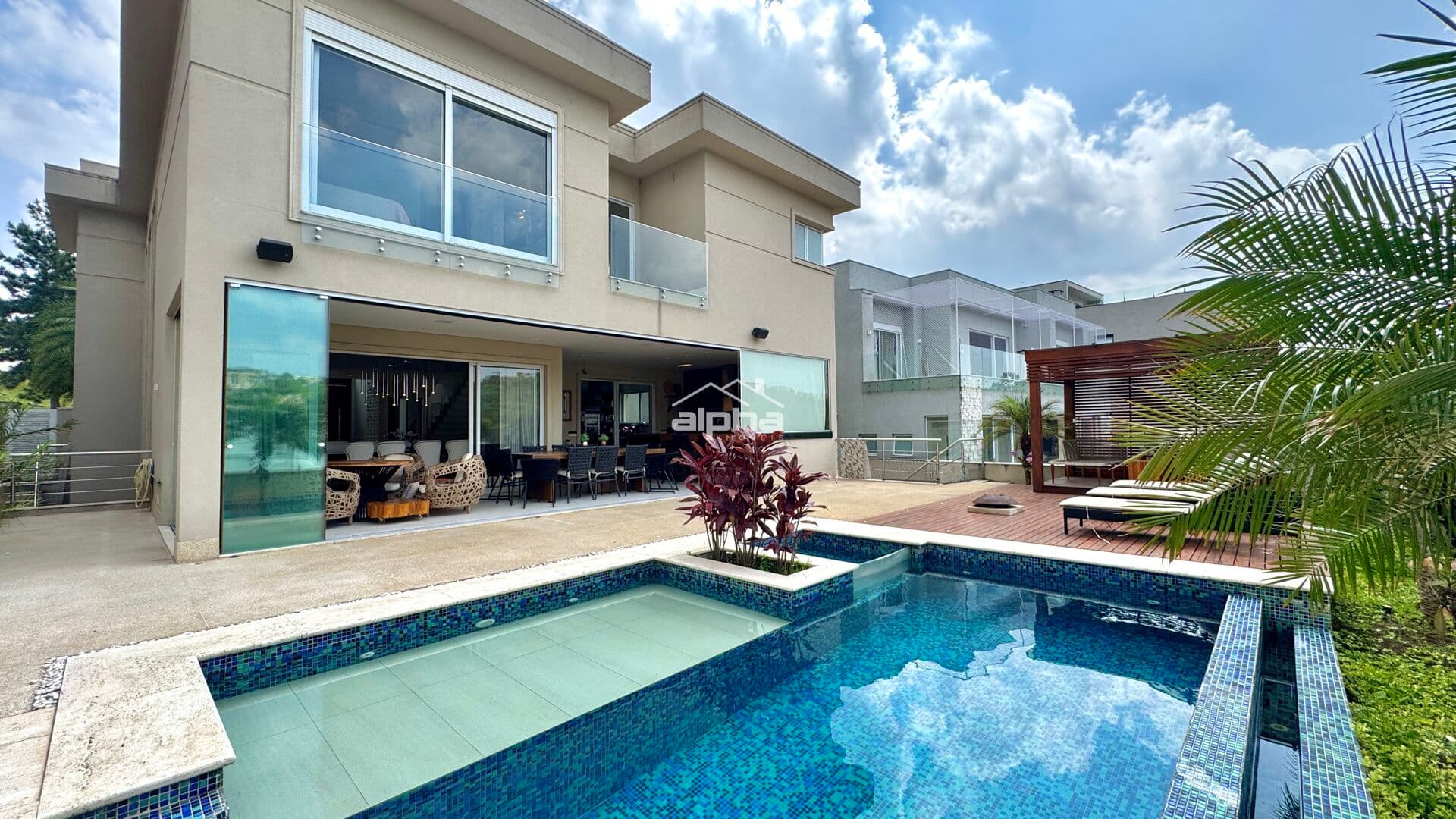 Villa Solaia - excelente casa, totalmente mobiliada e decorada!