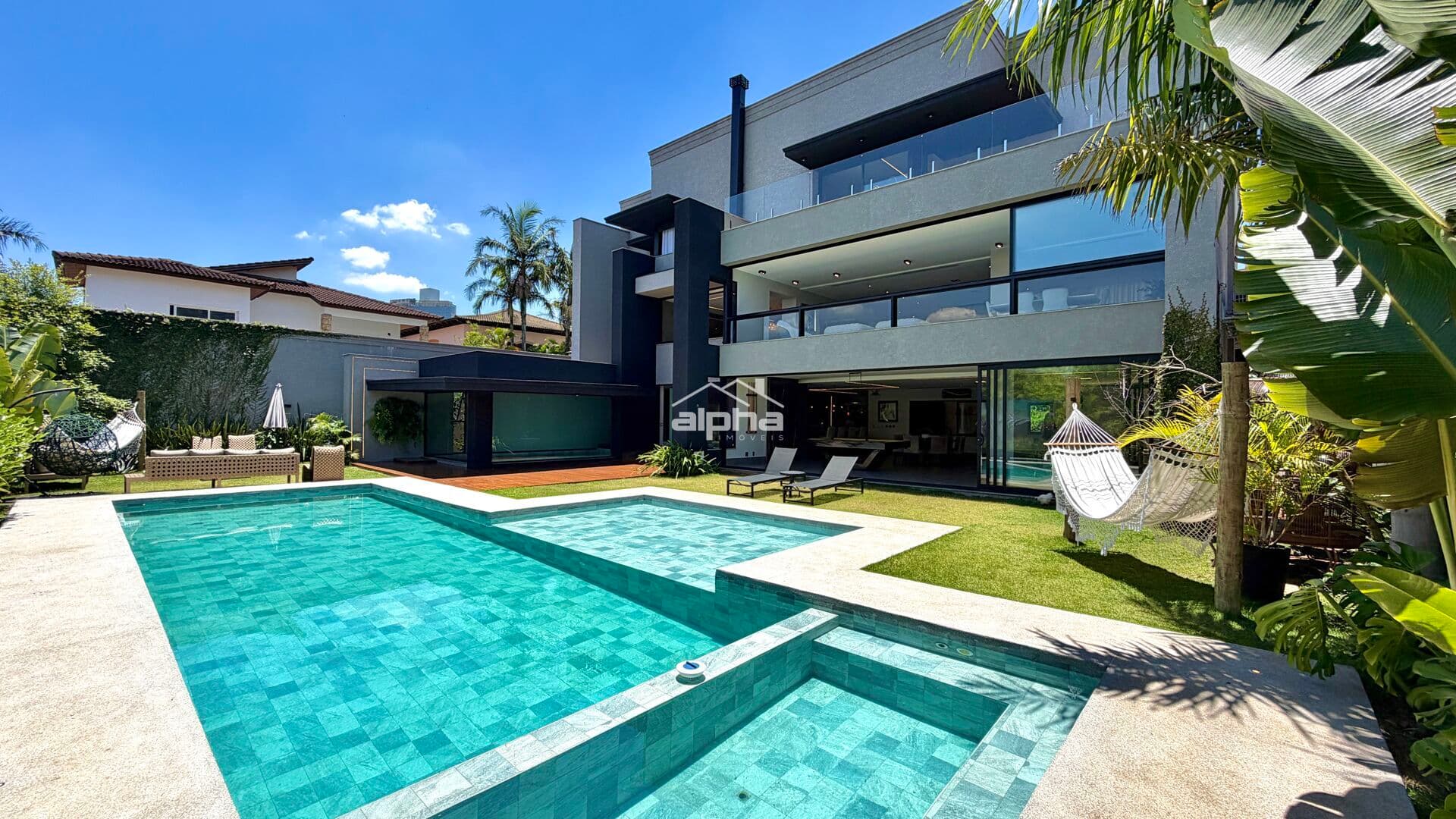 Alphaville 2 - um verdadeiro resort no centro de Alphaville!