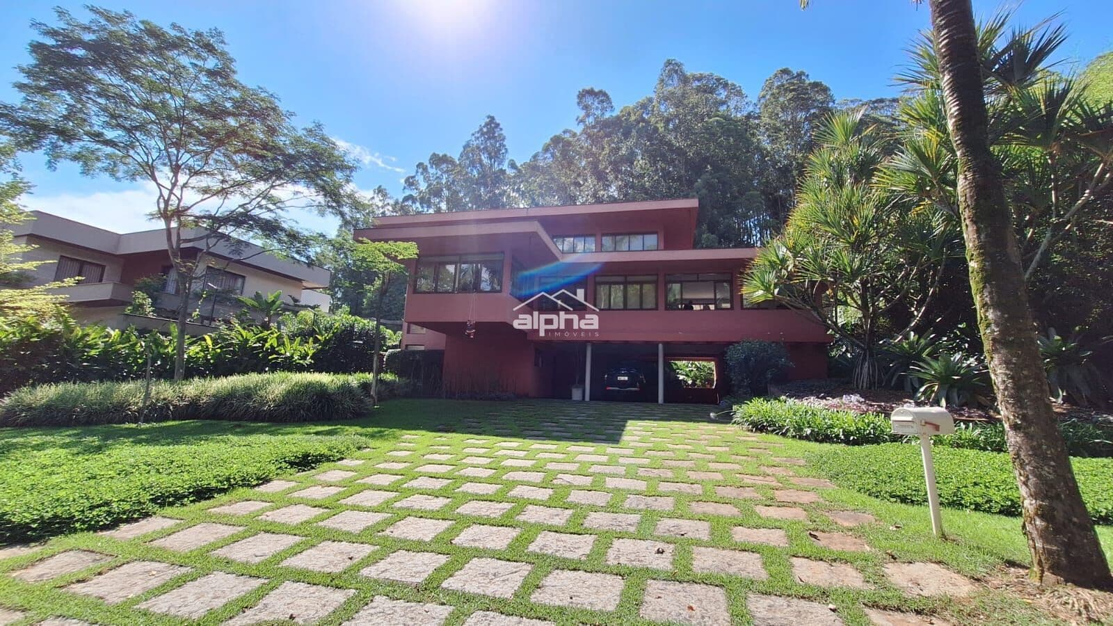 Casa de Condomínio em Barueri - Tamboré