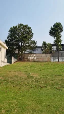 Lote/Terreno em Santana de Parnaíba - Alphaville