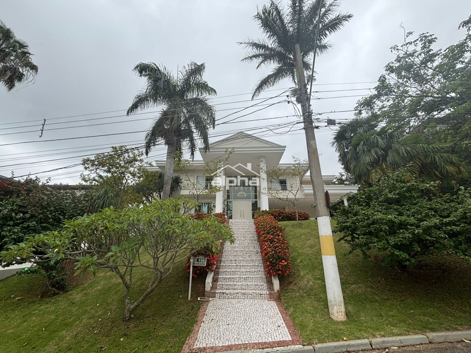 Casa de Condomínio em Barueri - Tamboré